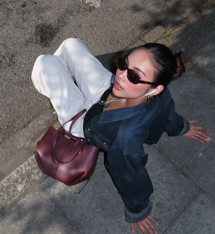 BAG 8  Shoulder Bag with Pouch