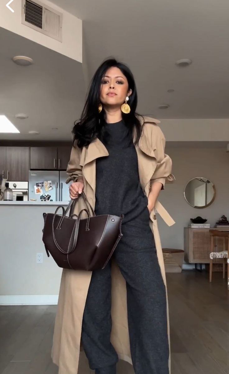 BAG 8 Shoulder Bag