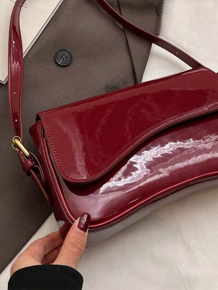 BAG 10  Shoulder Bag